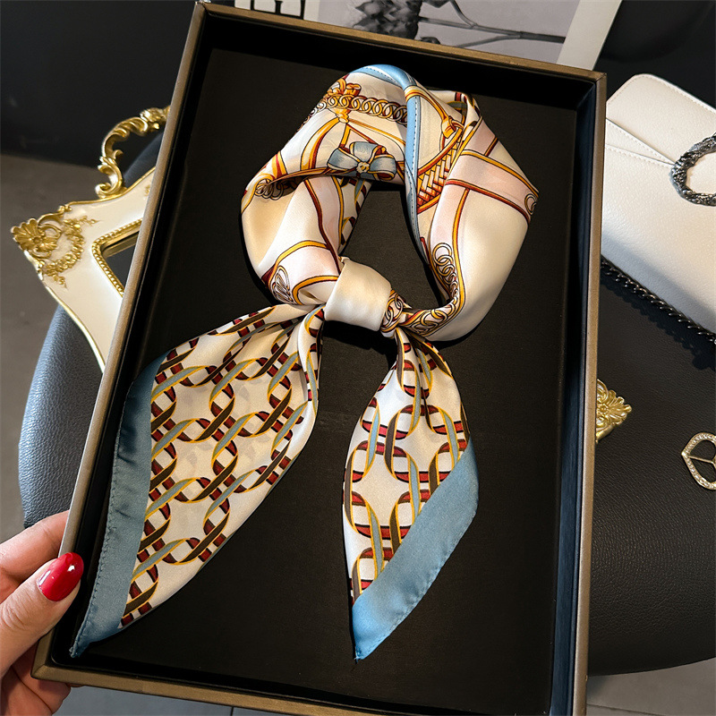 Luxury Female Square Scarf Cha - огляд і ціна Silk Blouse